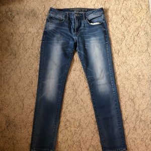 Men’s American Eagle skinny jeans